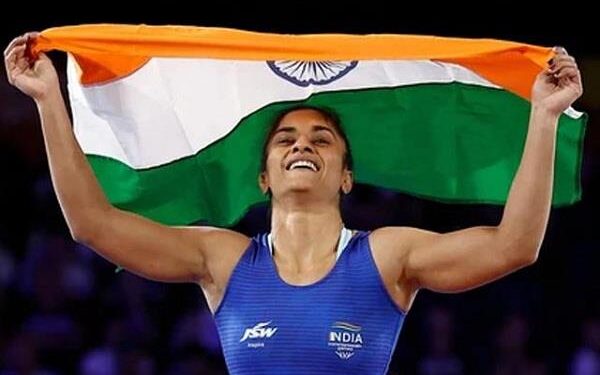 पीएम मोदी ने विनेश फोगाट की तारीफ की, बोले-फाइनल में पहुंचकर इतिहास रचा