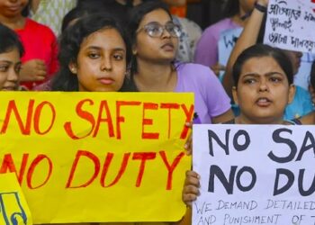 डॉक्टर दुष्कर्म-हत्या मामले में NCW के खुलासे, घटनास्थल पर कई गड़बड़ियों का दावा