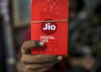 Jio प्लान: सस्ते रिचार्ज, 90 दिनों का ऑफर और ग्राहक खोने के डर से फ्री सब्सक्रिप्शन