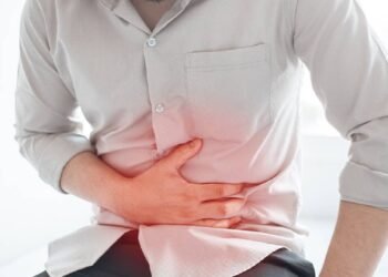 गैस और सूजन से शरीर के इन हिस्सों में होता है दर्द, जानें कैसे बचें