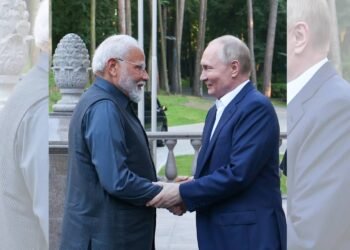 प्रधानमंत्री मोदी ने ब्रिक्स सम्मेलन से इतर पुतिन के साथ द्विपक्षीय वार्ता की, रूस-यूक्रेन युद्ध के समाधान में सहयोग की पेशकश की