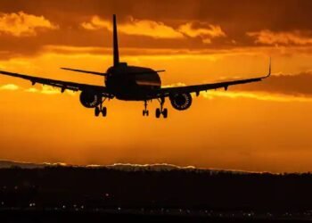 इस साल अब तक एयरलाइन्स को बम की करीब 1000 फर्जी धमकियां मिलीं: सरकार ने राज्यसभा को बताया