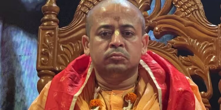 निराधार आरोप लगाना अपमानजनक: ढाका में चिन्मय कृष्ण दास की गिरफ्तारी पर इस्कॉन की कड़ी आपत्ति