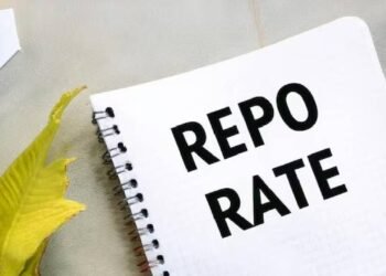 रेपो दर आपके पर्सनल लोन को कैसे प्रभावित करती है: आपको क्या जानना चाहिए?