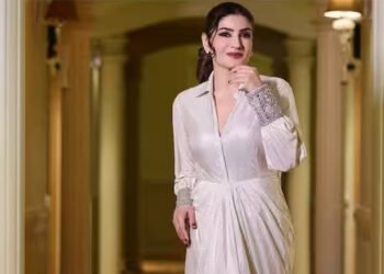 राजनीति में शामिल होना क्यों है रवीना टंडन के लिए चुनौतीपूर्ण?