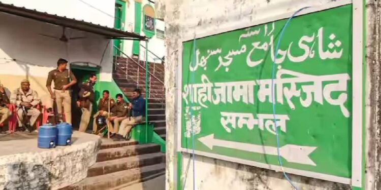 संभल झड़प: शाही जामा मस्जिद में शुक्रवार की नमाज से पहले हिंसा प्रभावित क्षेत्र में क्या हो रहा है, जानिए