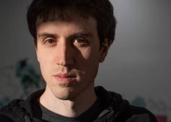 सवाल पूछकर 6.3 अरब डॉलर की कंपनी बनाने की कहानी