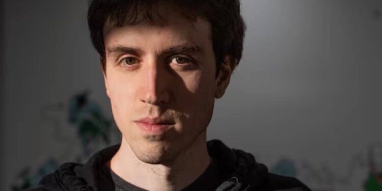 सवाल पूछकर 6.3 अरब डॉलर की कंपनी बनाने की कहानी