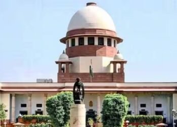 सरकारी नौकरियों में भर्ती प्रक्रिया के दौरान नियमों में बदलाव को लेकर सुप्रीम कोर्ट ने अहम फैसला सुनाया है।