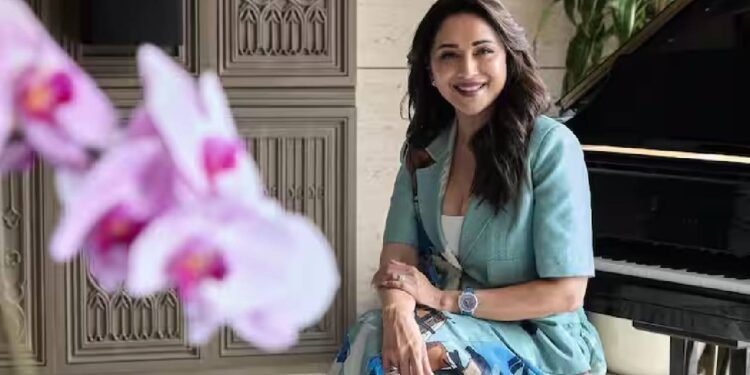 "मैं आपका घर एक म्यूज़ियम बनाना चाहता हूँ": माधुरी दीक्षित ने साझा किया म.फ. हुसैन का सपना