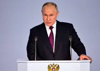 रूस ने बुधवार को कहा कि डोनाल्ड ट्रंप के अमेरिकी राष्ट्रपति चुनाव में विजय घोषित करने के बाद, मॉस्को और वाशिंगटन के बीच रिश्तों को "नया अवसर" मिल सकता है।