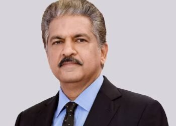 आनंद महिंद्रा ने 'असभ्य' आलोचना का जवाब दिया, जब यूजर ने उनसे 'मौजूदा कारों की जमीनी स्तर की समस्याओं को ठीक करने' के लिए कहा