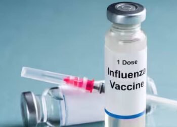 डॉक्टर 8 साल से कम उम्र के बच्चों के लिए फ्लू वैक्सीन की सलाह क्यों देते हैं?
