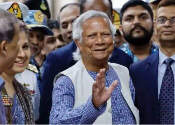 क्रेडिट युद्ध? बांग्लादेश के चीन समर्थित पनडुब्बी बेस का नाम बदला, 'जानबूझकर' धीमा किया काम!