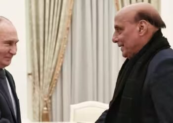 भारत-रूस रक्षा संबंध: राजनाथ सिंह ने की पुतिन से मुलाकात