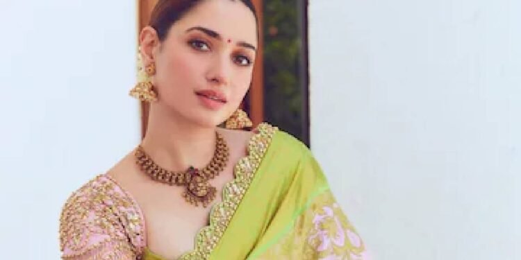 तुरंत चमकती त्वचा के लिए तमन्ना भाटिया द्वारा अनुमोदित इन दो DIY फेस मास्क व्यंजनों को आजमाएं