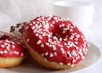 FDA ने पेय पदार्थों और कैंडी में इस्तेमाल होने वाले विवादास्पद लाल नंबर 3 और कृत्रिम रंग पर प्रतिबंध लगाया; जानिए क्यों