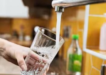 क्या नल का पानी पीने से डिमेंशिया होता है? जानिए कैसे 27 मिलियन ब्रिटिश नागरिक जोखिम में हैं