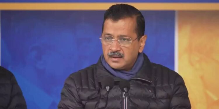 'परवेश वर्मा के घर पर छापा मारो, उन्हें दिल्ली चुनाव से रोको': केजरीवाल ने चुनाव आयोग से कहा