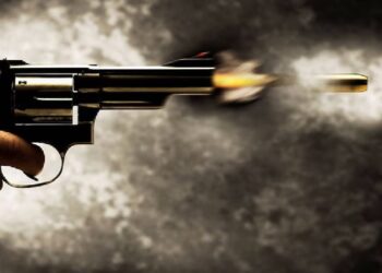 लुधियाना: मर्सिडीज कार पर फायरिंग का मामला, जान बचाकर भागे युवक, 10 दिन बाद दर्ज हुई एफआईआर