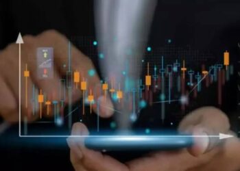 घरेलू शेयर बाजार मामूली गिरावट के साथ लगभग सपाट बंद, ट्रंप की घबराहट जारी