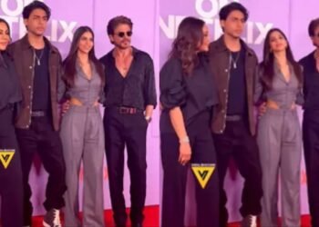 शाहरुख खान और उनके परिवार ने नेटफ्लिक्स के इवेंट में अपने स्टाइलिश लुक से सबका ध्यान खींचा