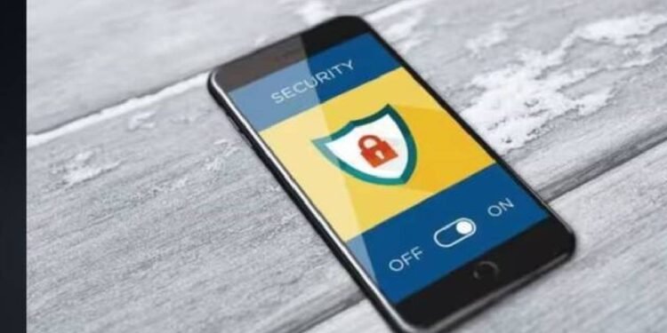 ठगी का नया तरीका! फर्जी कॉल के जरिए युवक से लूटे 11 लाख रुपये, जानें पूरा मामला