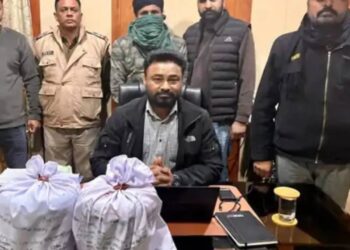 10 किलो हेरोइन के साथ आरोपी गिरफ्तार, अंतरराष्ट्रीय बाजार में इसकी कीमत 70 करोड़ रुपये