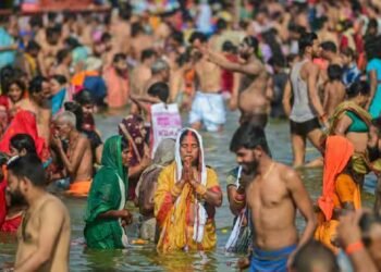 महाकुंभ में माघी पूर्णिमा स्नान शुरू, कड़ी सुरक्षा के बीच 2 करोड़ से अधिक लोगों के पवित्र स्नान की उम्मीद