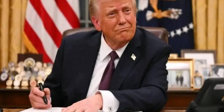 ट्रंप का बड़ा ऐलान, दुनिया हैरान, स्टील और एल्युमीनियम के आयात पर लगेगा 25% टैरिफ