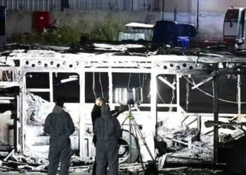 इजराइल में बसों पर सीरियल धमाके, कई जगहों पर विस्फोटक बरामद, बम निरोधक इकाई तैनात