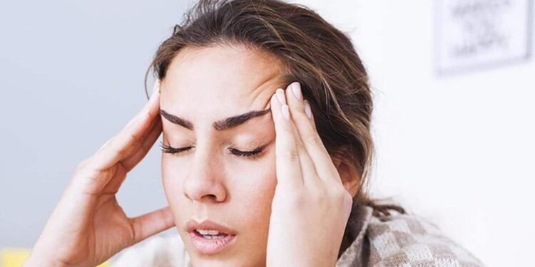 क्या तनाव माइग्रेन का कारण बनता है? ये तरीके दर्द से राहत दिलाने में सहायक होंगे