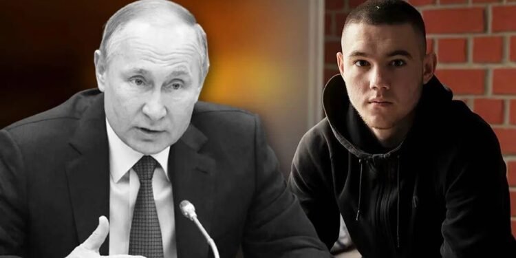 16 वर्षीय यूक्रेनी लड़के ने रूसी झंडा उतारकर अंडरवियर लटकाया, पुतिन को खुली चुनौती