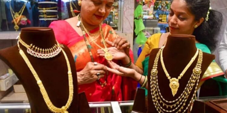 Gold Rate Update: 1 लाख के पार पहुंचा सोना, अब देश के बड़े शहरों में इतना है इसका भाव
