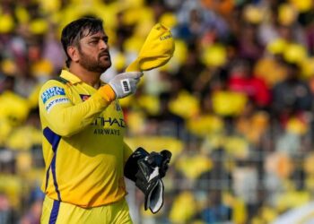 MS Dhoni CSK Captain: एमएस धोनी फिर बने चेन्नई के कप्तान, पूरे सीजन संभालेंगे कमान