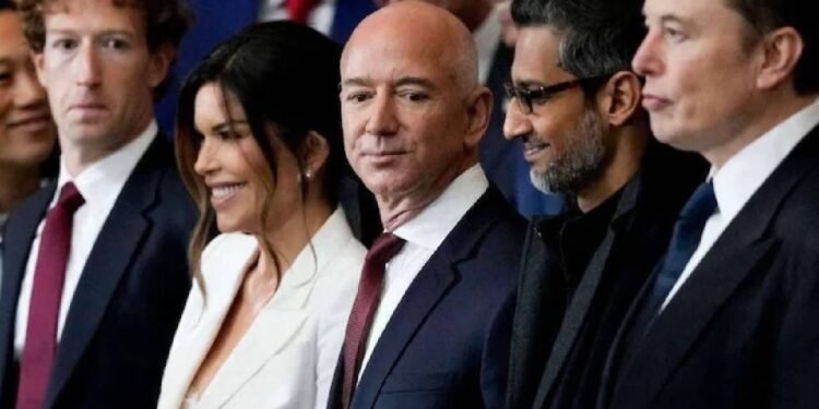 ट्रम्प के टैरिफ से अरबपतियों को झटका, दूसरे दिन अरबों का नुकसान