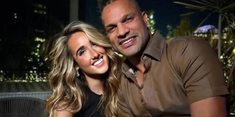 शिखर धवन ने अपने नए प्यार का किया ऐलान, सोफी शाइन के साथ अपने रिश्ते को किया सार्वजनिक