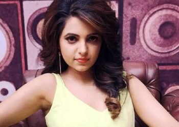 सुगंधा कभी सिंगर बनना चाहती थीं, लेकिन 'द कपिल शर्मा शो' में 'विद्यावती' के किरदार से उन्हें प्रसिद्धि मिली