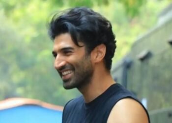 अब आदित्य रॉय कपूर के घर में घुसी दुबई की महिला, मौके पर पहुंची पुलिस, FIR दर्ज