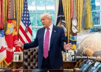 डोनाल्ड ट्रम्प का साहसिक कदम: अमेरिका अंतरिक्ष आधारित 'गोल्डन डोम' रक्षा प्रणाली बनाएगा