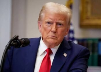 ट्रंप ने लगाया बड़ा टैरिफ... यूरोप के सामान पर 50% टैक्स, भारत में बने iPhone पर भी खतरा!