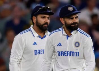 विराट कोहली टेस्ट क्रिकेट से लेंगे संन्यास, BCCI को दी अपने फैसले की जानकारी