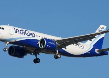 तूफान के कारण हवा में अशांति के बीच फंसा इंडिगो का विमान, यात्रियों की चीख-पुकार, देखें वीडियो