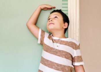 अपने बच्चे की लंबाई बढ़ाएं: एक सरल लेकिन प्रभावी उपाय