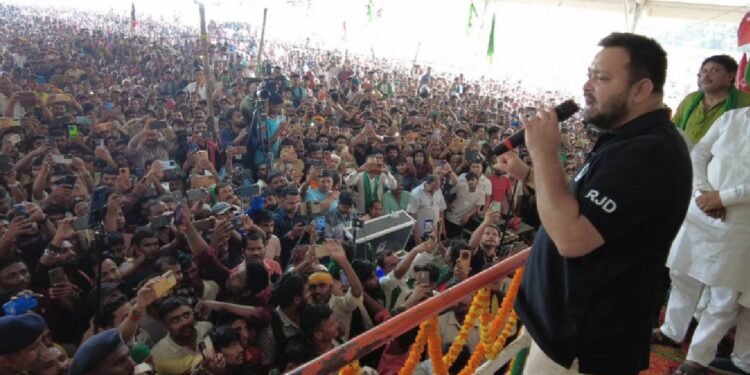 बिहार में महागठबंधन का एक मुस्लिम डिप्टी सीएम होगा: तेजस्वी यादव