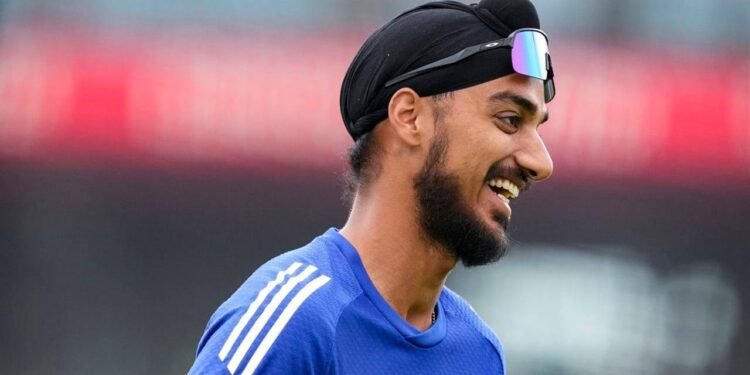 कोच कम, परिवार के लोग मैसेज ज़्यादा कर रहे थे... अर्शदीप सिंह बता रहे हैं मैच के बाद कैसा था माहौल