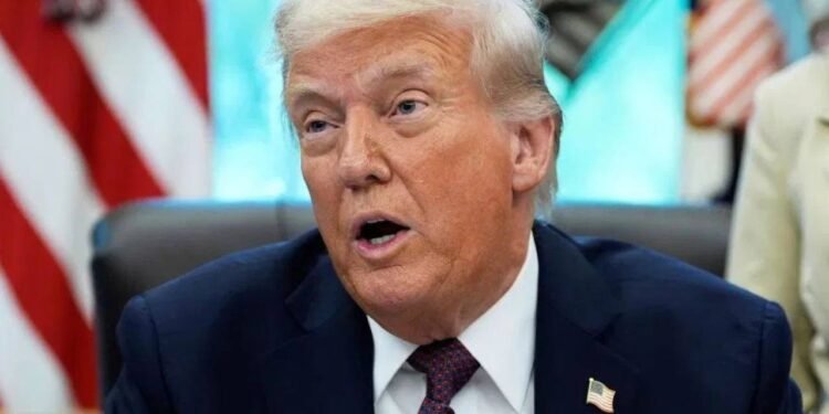 ट्रम्प ने चीन पर लगाया 100% अतिरिक्त टैरिफ, क्या ये सामान हो जाएंगे महंगे?