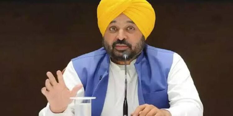 पंजाब की महिलाओं के खाते में हर माह 1000 रु., मान सरकार ने दिया भरोसा