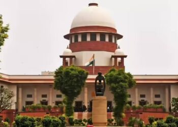 सुप्रीम कोर्ट ने पूछा समाधान क्या है, कब तक दमघोंटू हवा में जूझेगा दिल्ली-एनसीआर