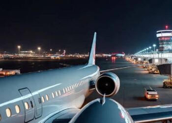 काठमांडू एयरपोर्ट पर तकनीकी खराबी, सभी उड़ानें रोकी गईं, यात्रियों की बढ़ी परेशानियां